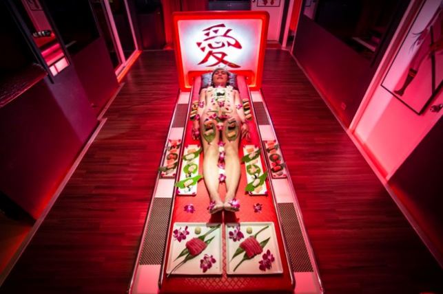 New to Pattaya, “Erotic Sushi Dining”